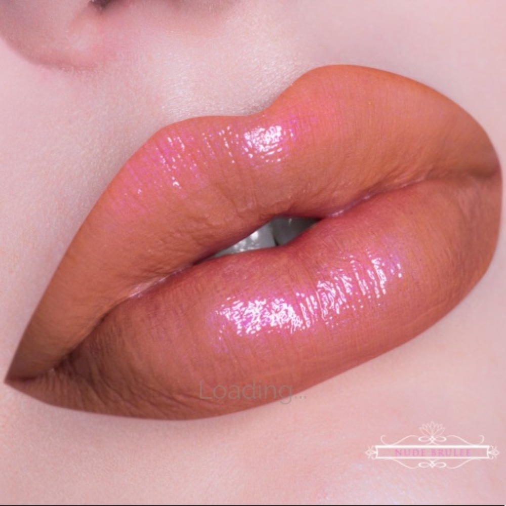 Lip Hybrid✨NUDE BRÛLÉE✨ Vegan and Cruelty Free!!